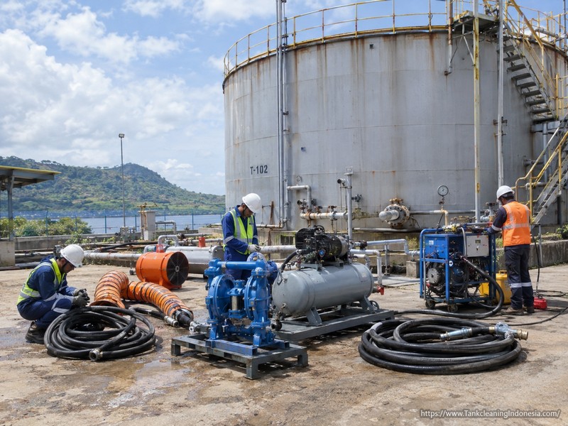 Sewa Tank Cleaning Ende