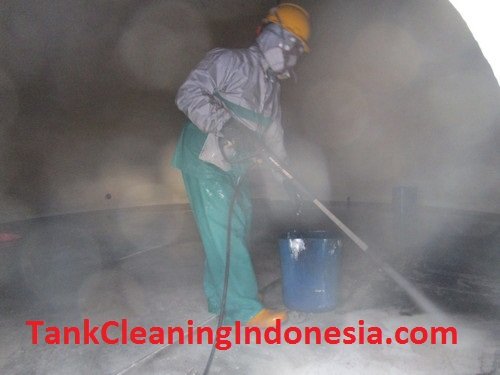 Jasa Pencucian Tangki Silo di Makassar